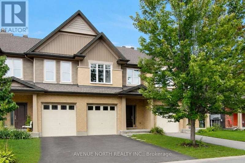 303 Wood Acres Grove, Ottawa, Ontario, K1T0M5, Ottawa, Ontario — photo 1 of 5