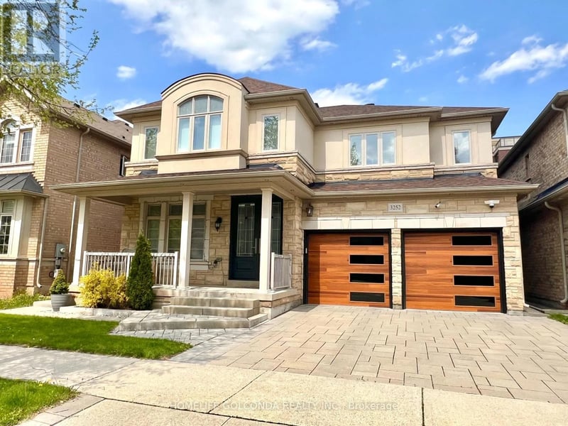 3252 Larry Crescent, Oakville (GO Glenorchy), Ontario, L6M0S9, Oakville (GO Glenorchy), Ontario — photo 1 of 5