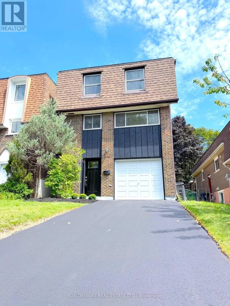 114 Loganberry Crescent, Toronto (Hillcrest Village), Ontario, M2H3H1, Toronto (Hillcrest Village), Ontario — photo 1 of 5