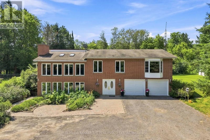 10560 Concession 3 Road, Uxbridge, Ontario, L0E1T0, Uxbridge, Ontario — photo 1 of 5