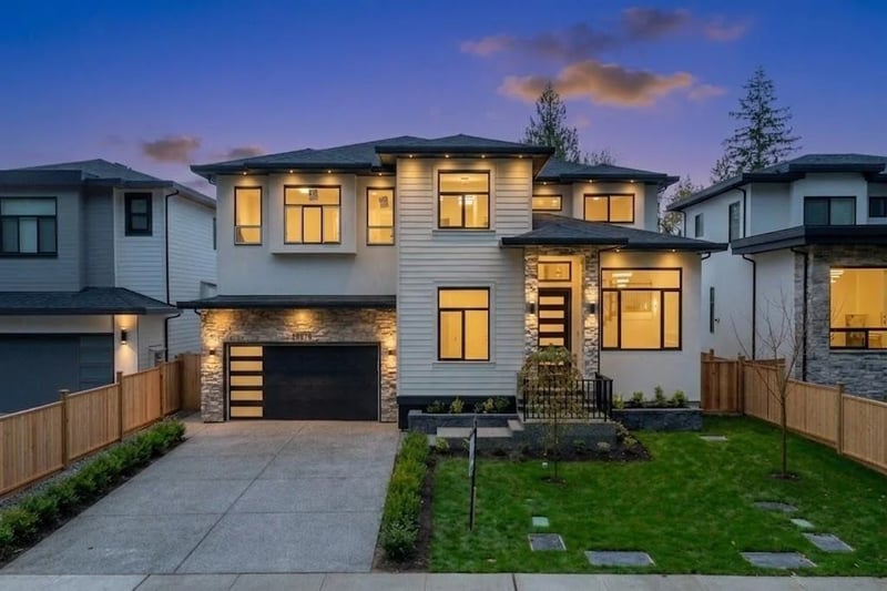 20070 27A Street, Langley, British Columbia, V2Z1X2, Langley, British Columbia — photo 1 of 5