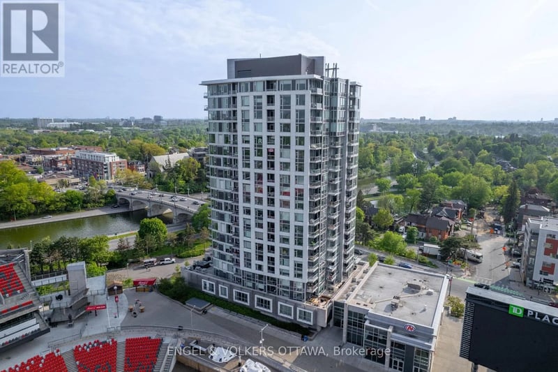 #1103 1035 Bank Street, Ottawa, Ontario, K1S5K3, Ottawa, Ontario — photo 1 of 5