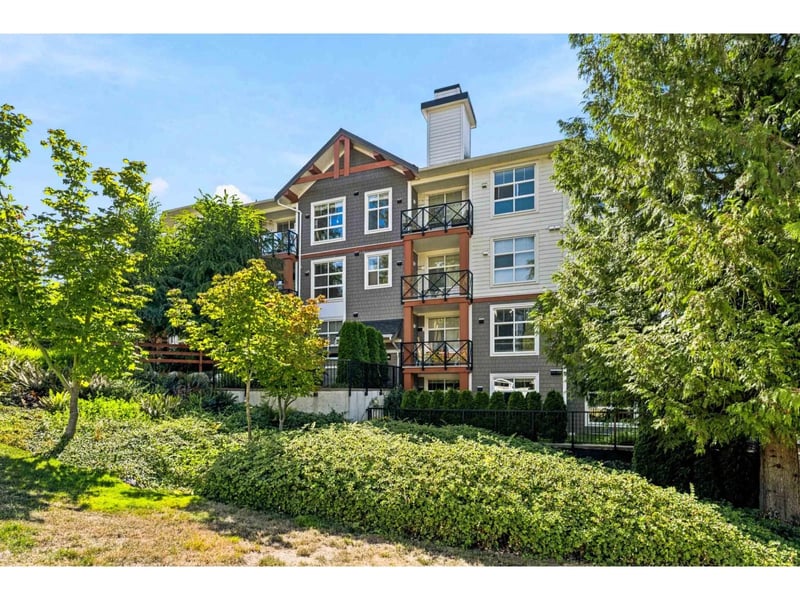 #309 14605 MCDOUGALL Drive, Surrey, British Columbia, V4P0G7, Surrey, British Columbia — photo 1 of 5