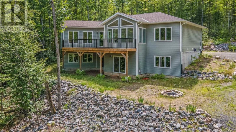 698 Mitchell Road, Madawaska Valley, Ontario, K0J1B0, Madawaska Valley, Ontario — photo 1 of 5