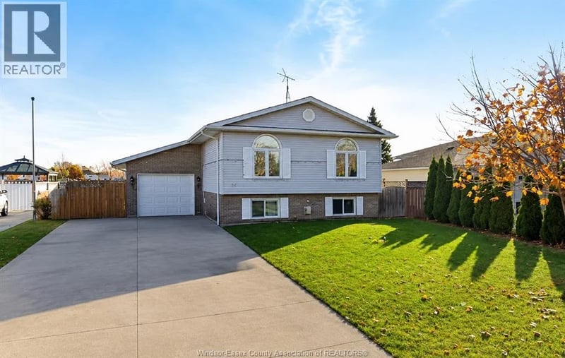 46 INDIANA Place, Amherstburg, Ontario, N9V3X5, Amherstburg, Ontario — photo 1 of 5
