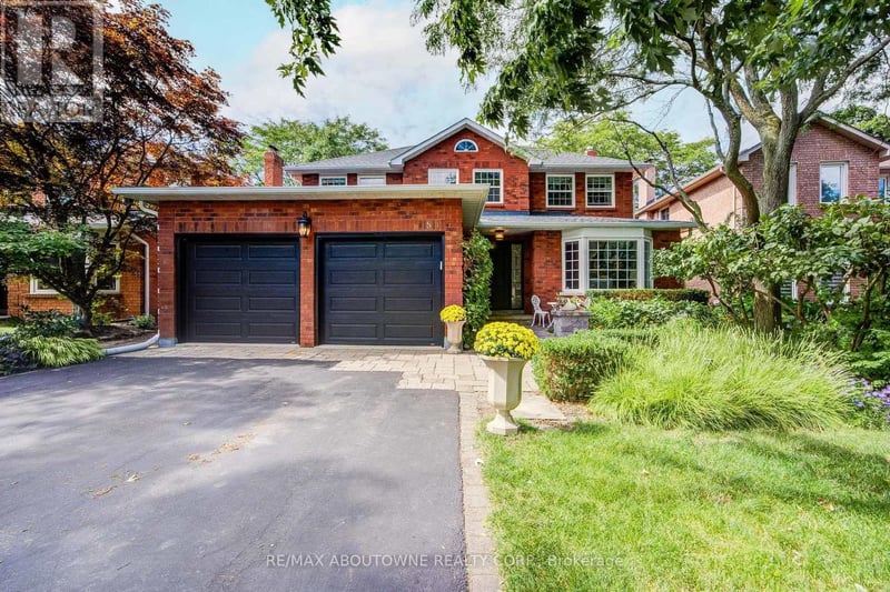 1511 Stoneybrook Trail, Oakville (GA Glen Abbey), Ontario, L6M2R4, Oakville (GA Glen Abbey), Ontario — photo 1 of 5