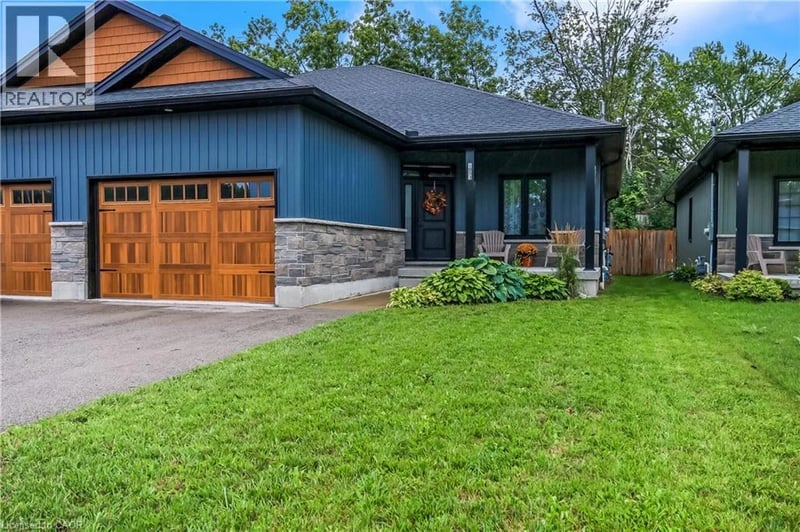 1053 BAY Street, Norfolk, Ontario, N0E1M0, Norfolk, Ontario — photo 1 of 5