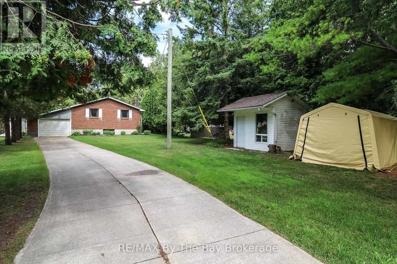 116 Stroud Crescent, Wasaga Beach, Ontario, L9Z2T4, Wasaga Beach, Ontario — photo 1 of 5