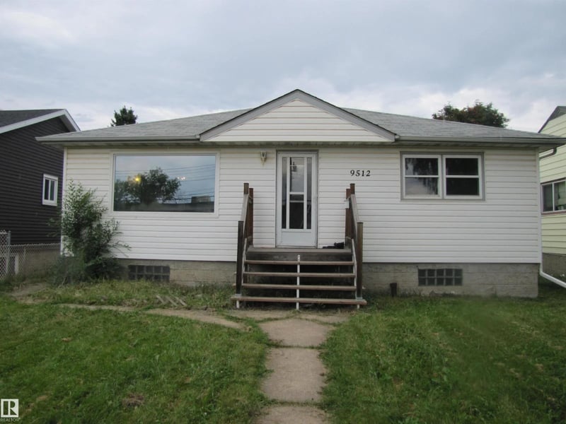 9512 63 AV NW, Edmonton, Alberta, T6E0G4, Edmonton, Alberta — photo 1 of 5