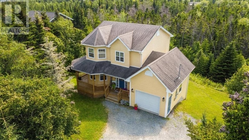 121 Greenough Drive, West Porters Lake, Nova Scotia, B3E1L2, West Porters Lake, Nova Scotia — photo 1 of 5