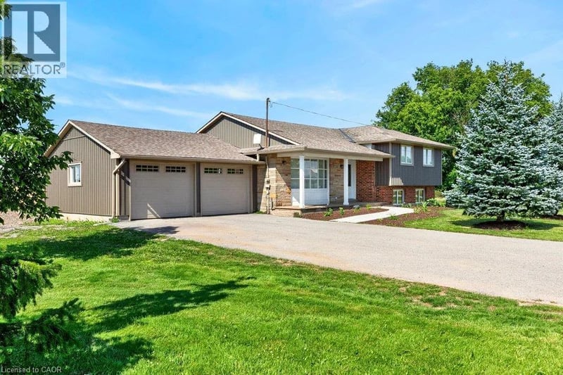 6773 SMITHVILLE Road, Smithville, Ontario, L0R2A0, Smithville, Ontario — photo 1 of 5