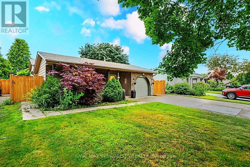 26 Fairington Crescent, St. Catharines (Lakeshore), Ontario, L2N5W3, St. Catharines (Lakeshore), Ontario — photo 1 of 5