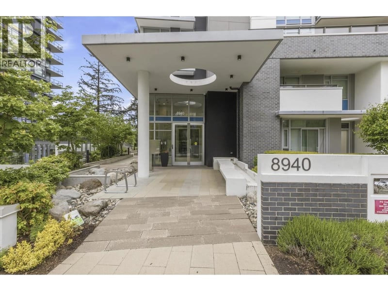 #702 8940 UNIVERSITY Crescent, Burnaby, British Columbia, V5A0E7, Burnaby, British Columbia — photo 1 of 5