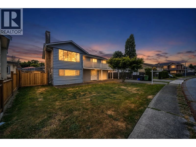 6439 AZURE Road, Richmond, British Columbia, V7C2R8, Richmond, British Columbia — photo 1 of 5