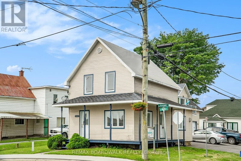 683 Principale Street, Casselman, Ontario, K0A1M0, Casselman, Ontario — photo 1 of 5
