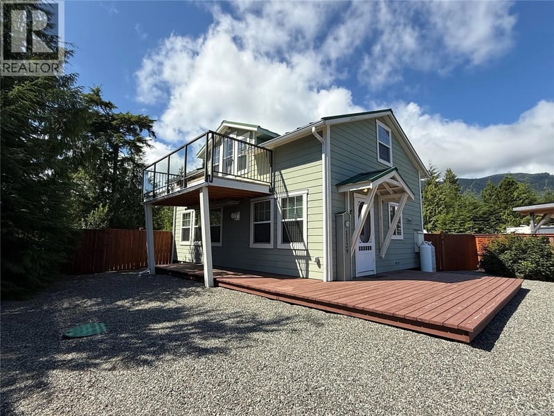 1129 Fifth Avenue, Ucluelet, British Columbia, V0R3A0, Ucluelet, British Columbia — photo 1 of 5