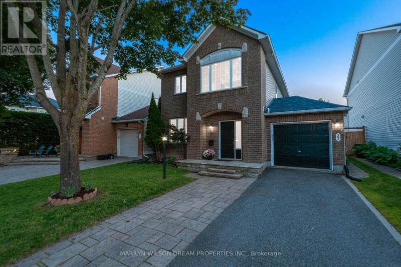 32 Valencia Street, Ottawa, Ontario, K2G6T1, Ottawa, Ontario — photo 1 of 5