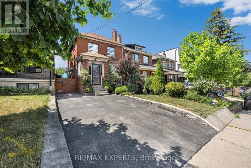 406 Lauder Avenue, Toronto (Oakwood Village), Ontario, M6E3J2, Toronto (Oakwood Village), Ontario — photo 1 of 5