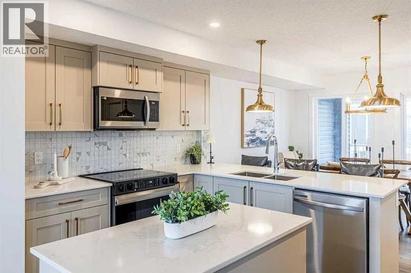 200 Belmont Street Southwest, Calgary, Alberta, T2X5X5, Calgary, Alberta — photo 1 of 5