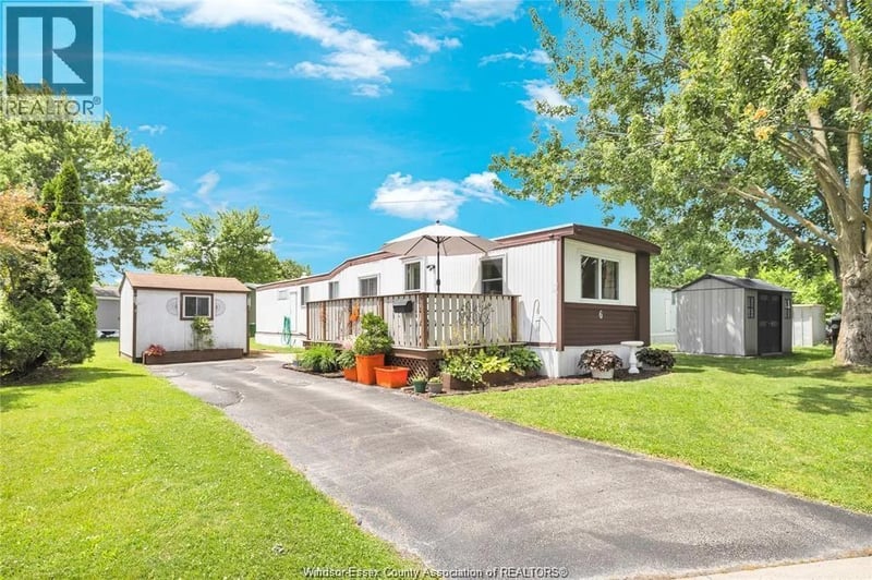 6 VISCOUNT, Essex, Ontario, N8M1Y8, Essex, Ontario — photo 1 of 5
