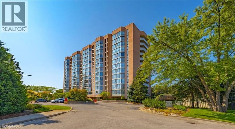 #601 265 WESTCOURT Place, Waterloo, Ontario, N2L6E4, Waterloo, Ontario — photo 1 of 5