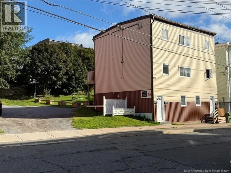 209-211 Duke Street, Saint John, New Brunswick, E2L1N9, Saint John, New Brunswick — photo 1 of 5