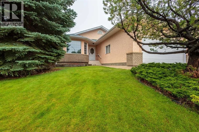93 Park Meadows Court Southeast, Medicine Hat, Alberta, T1B4C3, Medicine Hat, Alberta — photo 1 of 5