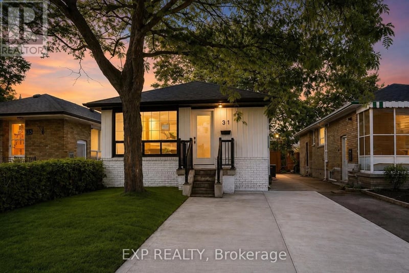 31A Laurel Avenue, Toronto (Kennedy Park), Ontario, M1K3J3, Toronto (Kennedy Park), Ontario — photo 1 of 5