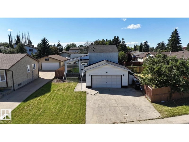 1768 48A ST NW, Edmonton, Alberta, T6L2Y1, Edmonton, Alberta — photo 1 of 5