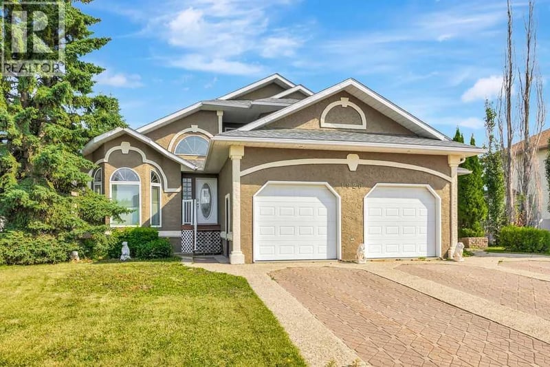 1926 8 Avenue, Wainwright, Alberta, T9W1H6, Wainwright, Alberta — photo 1 of 5