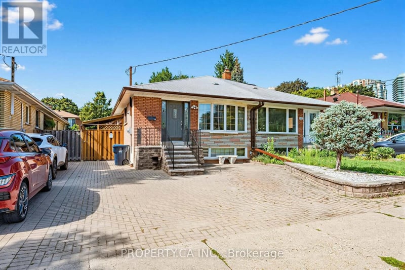 48 Santa Barbara Road, Toronto (Willowdale West), Ontario, M2N2C2, Toronto (Willowdale West), Ontario — photo 1 of 5