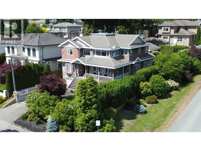 6087 MCKEE Street, Burnaby, British Columbia, V5J2V6, Burnaby, British Columbia — photo 1 of 5