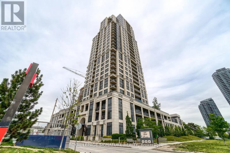 #926 2 Eva Road East, Toronto (Etobicoke West Mall), Ontario, M9C0A9, Toronto (Etobicoke West Mall), Ontario — photo 1 of 5
