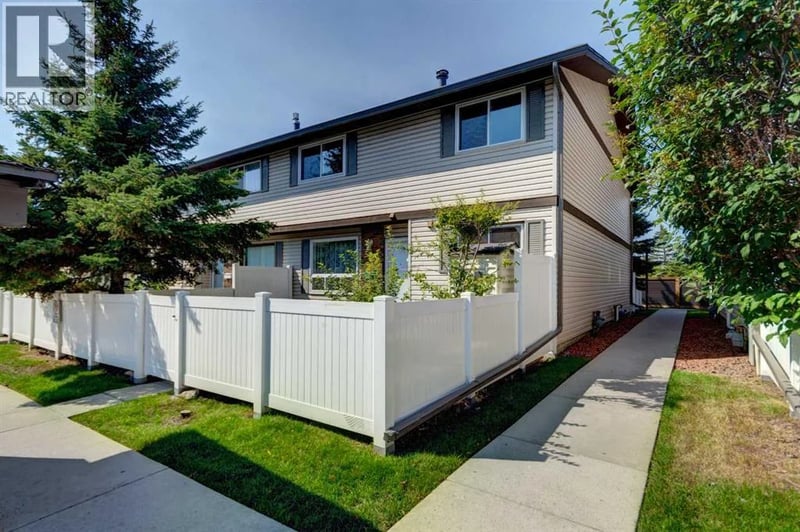 740 Bracewood Drive Southwest, Calgary, Alberta, T2W3N3, Calgary, Alberta — photo 1 of 5