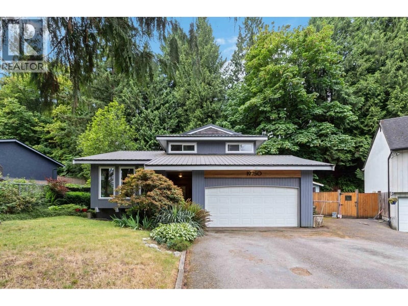 19750 WILDWOOD Crescent, Pitt Meadows, British Columbia, V3Y1M4, Pitt Meadows, British Columbia — photo 1 of 5