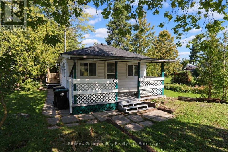 62 King Road, Tay (Waubaushene), Ontario, L0K2C0, Tay (Waubaushene), Ontario — photo 1 of 5