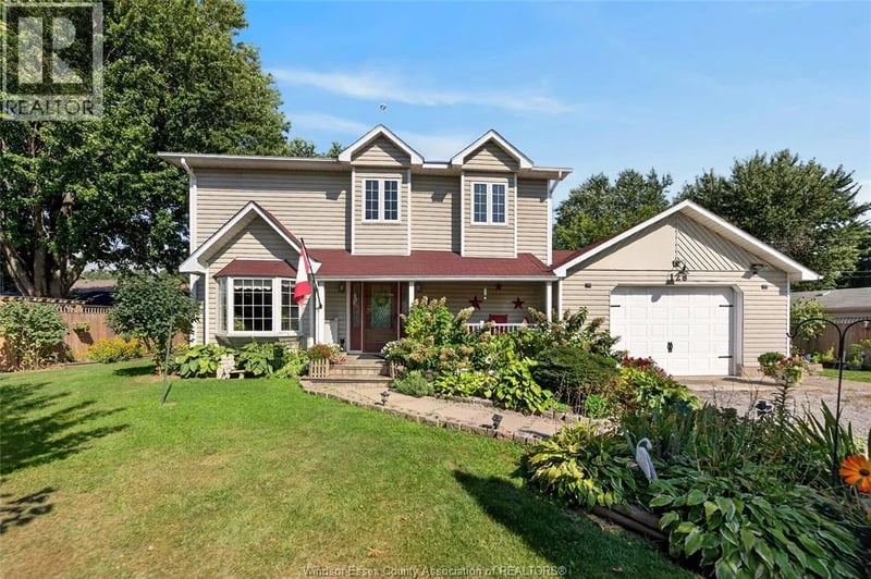 128 Windsor, Harrow, Ontario, N0R1G0, Harrow, Ontario — photo 1 of 5