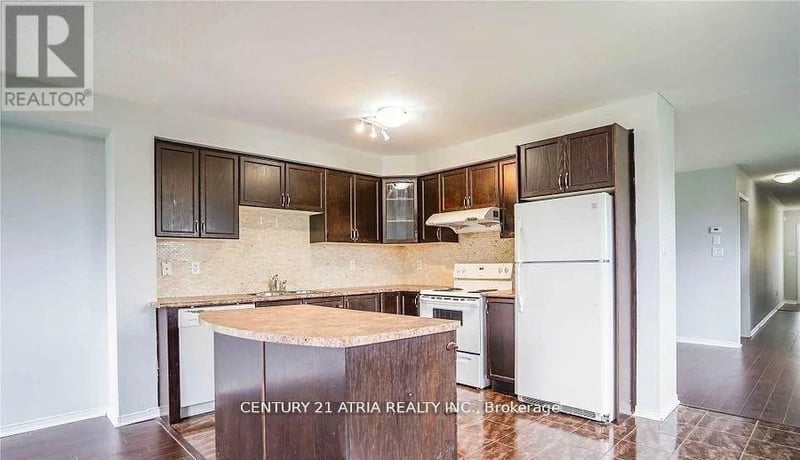 1424 Rennie Street, Oshawa (Taunton), Ontario, L1K0N8, Oshawa (Taunton), Ontario — photo 1 of 4