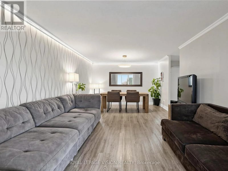 #419 11753 Sheppard Avenue East, Toronto (Rouge), Ontario, M1B5M3, Toronto (Rouge), Ontario — photo 1 of 5