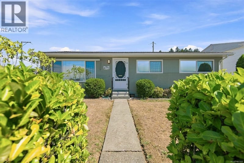 4391 11th Avenue, Port Alberni, British Columbia, V9Y4Z5, Port Alberni, British Columbia — photo 1 of 5