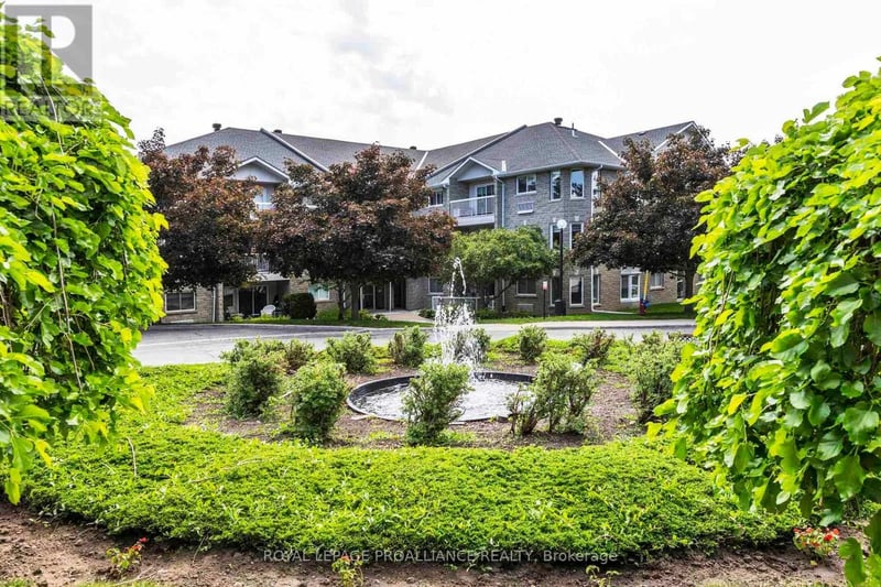 #312A 1099 Clonsilla Avenue, Peterborough (Otonabee Ward 1), Ontario, K9J8L8, Peterborough (Otonabee Ward 1), Ontario — photo 1 of 5