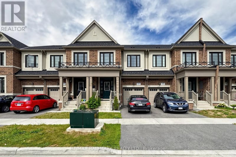 37 Velvet Drive, Whitby, Ontario, L1P0N6, Whitby, Ontario — photo 1 of 5