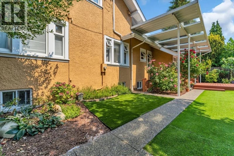 1476 33RD Avenue, Vancouver, British Columbia, V6M1A5, Vancouver, British Columbia — photo 1 of 5