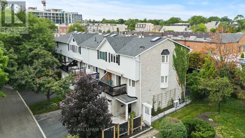 #5 2303 Marine Drive, Oakville (BR Bronte), Ontario, L6L1C2, Oakville (BR Bronte), Ontario — photo 1 of 5
