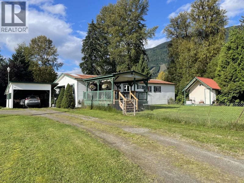 6234 NELSON Road, Terrace, British Columbia, V8G0E2, Terrace, British Columbia — photo 1 of 5
