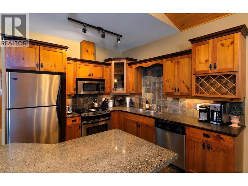 #12 5940 Snowpines Way, Big White, British Columbia, V1P1P3, Big White, British Columbia — photo 1 of 5