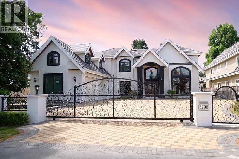 6700 MAPLE Road, Richmond, British Columbia, V7E1G5, Richmond, British Columbia — photo 1 of 5
