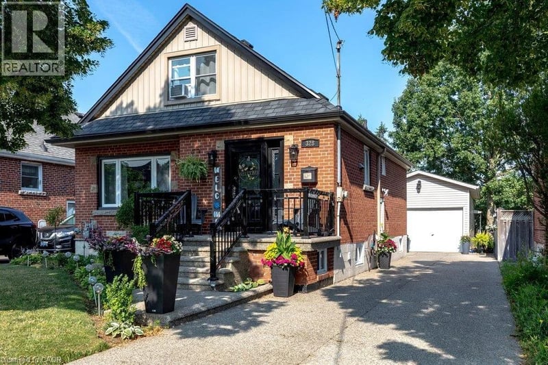 328 EAST 19TH Street, Hamilton, Ontario, L9A4S8, Hamilton, Ontario — photo 1 of 5