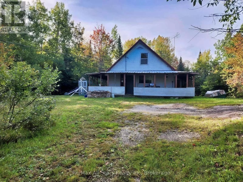 1181 Moot Lake Road, Lake of Bays (Mclean), Ontario, P0B1A0, Lake of Bays (Mclean), Ontario — photo 1 of 5