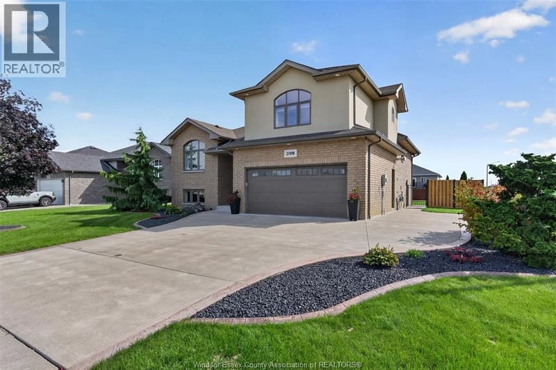 399 POPLAR Drive, Lakeshore, Ontario, N8L0X7, Lakeshore, Ontario — photo 1 of 5